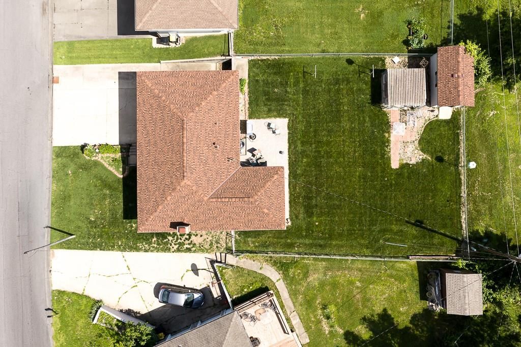 260 Holiday Drive — photo 25