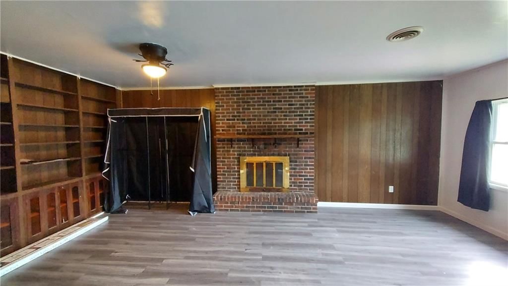 1916 S Stilwell Street — photo 7