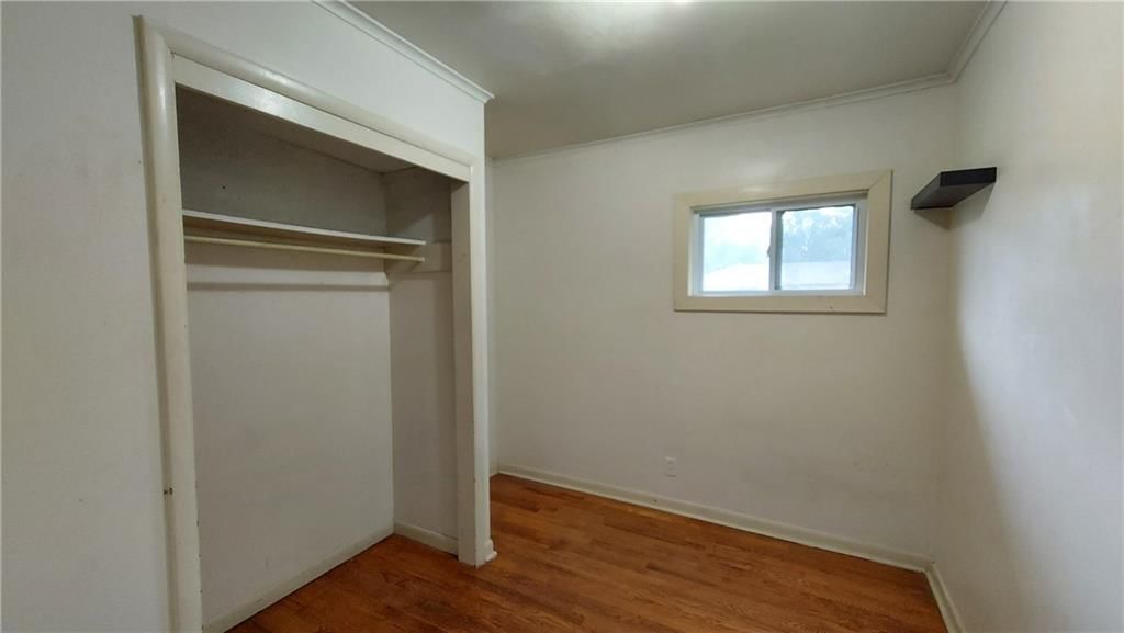 1916 S Stilwell Street — photo 10