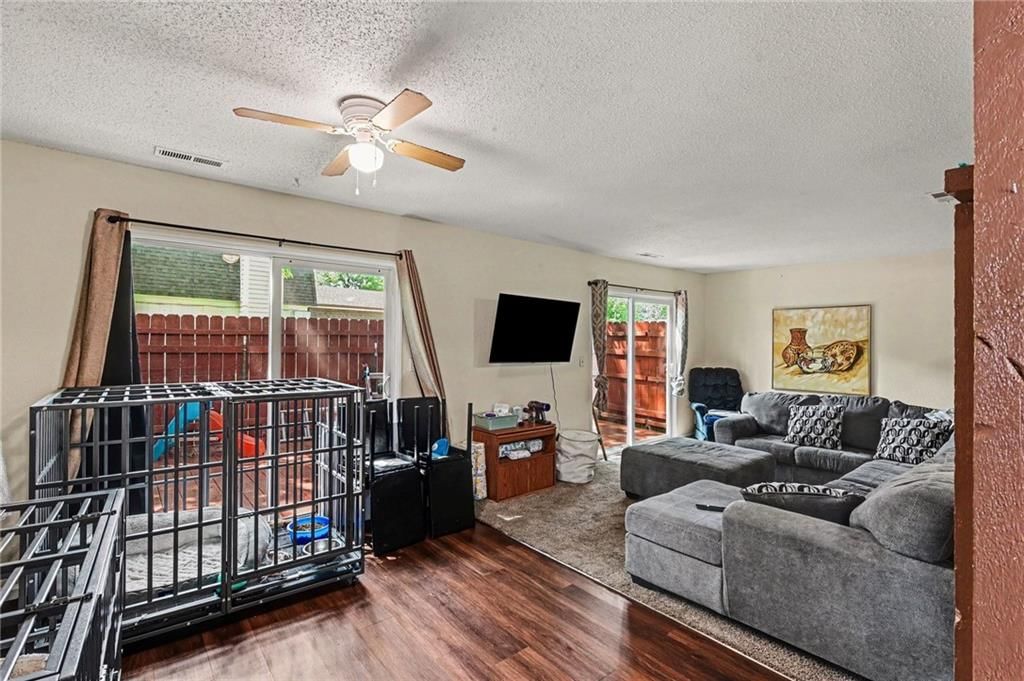 3729 Brush Creek Drive — photo 8