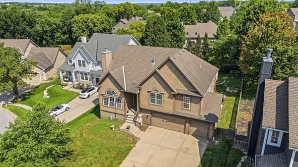 2346 W Piatt Lane — photo 2
