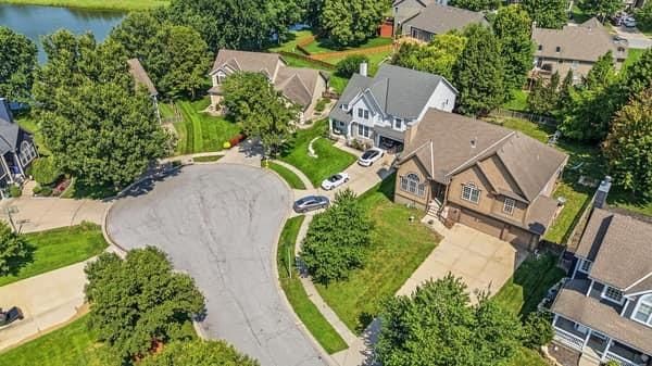 2346 W Piatt Lane — photo 48