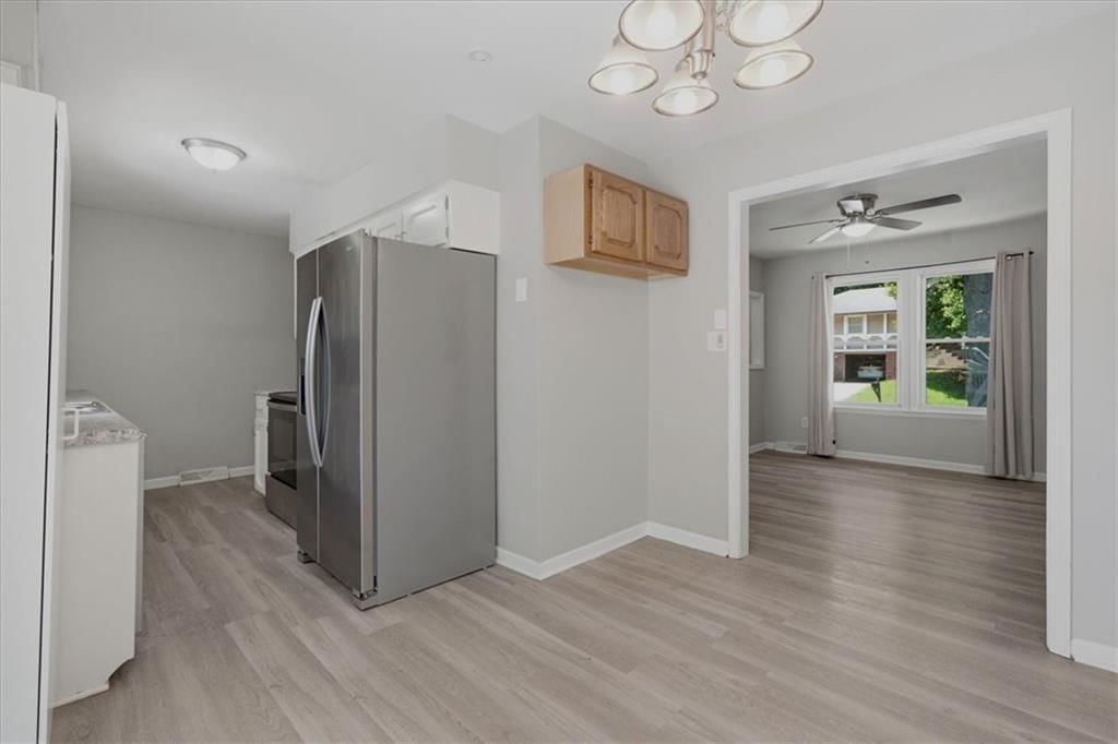 2919 DOWNEY Avenue — photo 10