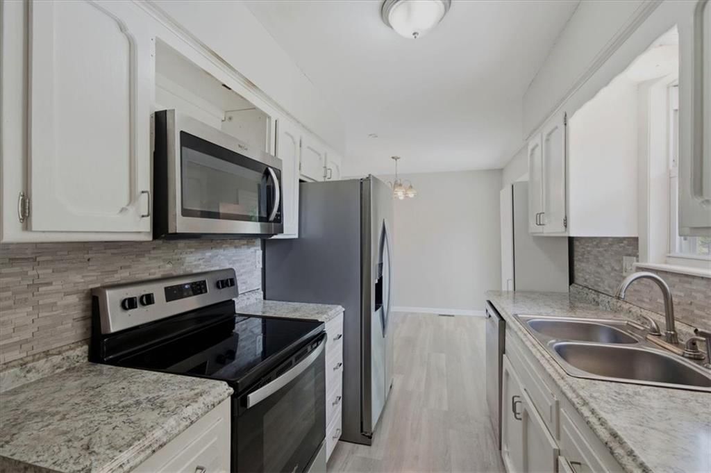 2919 DOWNEY Avenue — photo 12