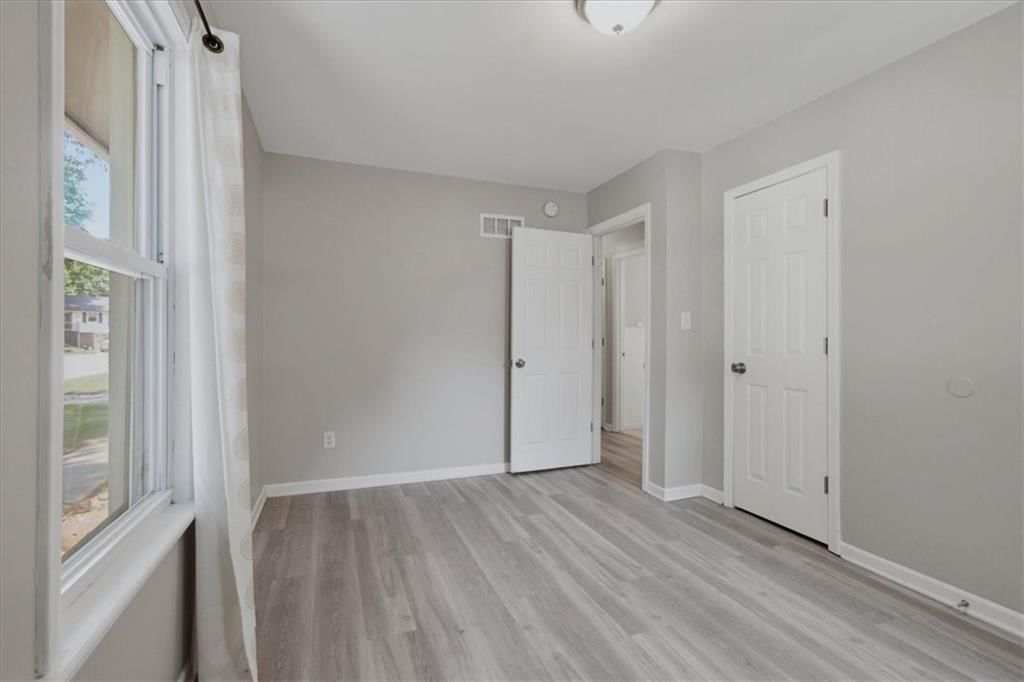 2919 DOWNEY Avenue — photo 21
