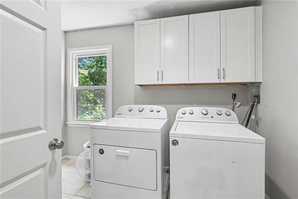 4113 NW Claymont Drive — photo 12
