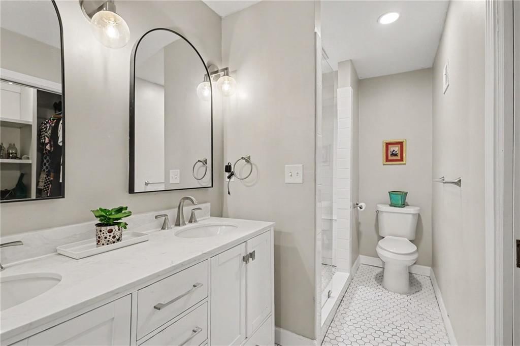 4113 NW Claymont Drive — photo 22