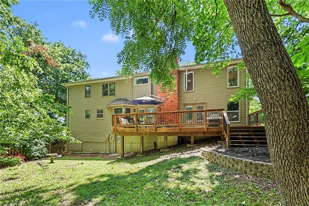 4113 NW Claymont Drive — photo 33