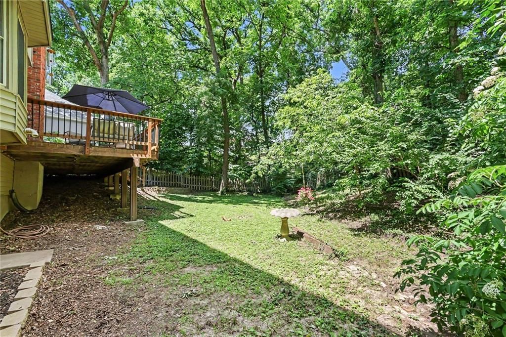 4113 NW Claymont Drive — photo 34