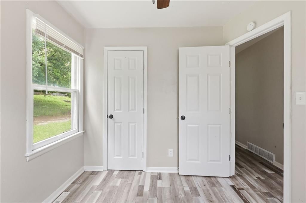 2402 N Liberty Street — photo 6