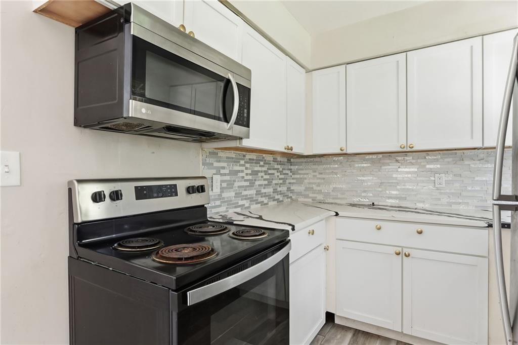 2402 N Liberty Street — photo 14