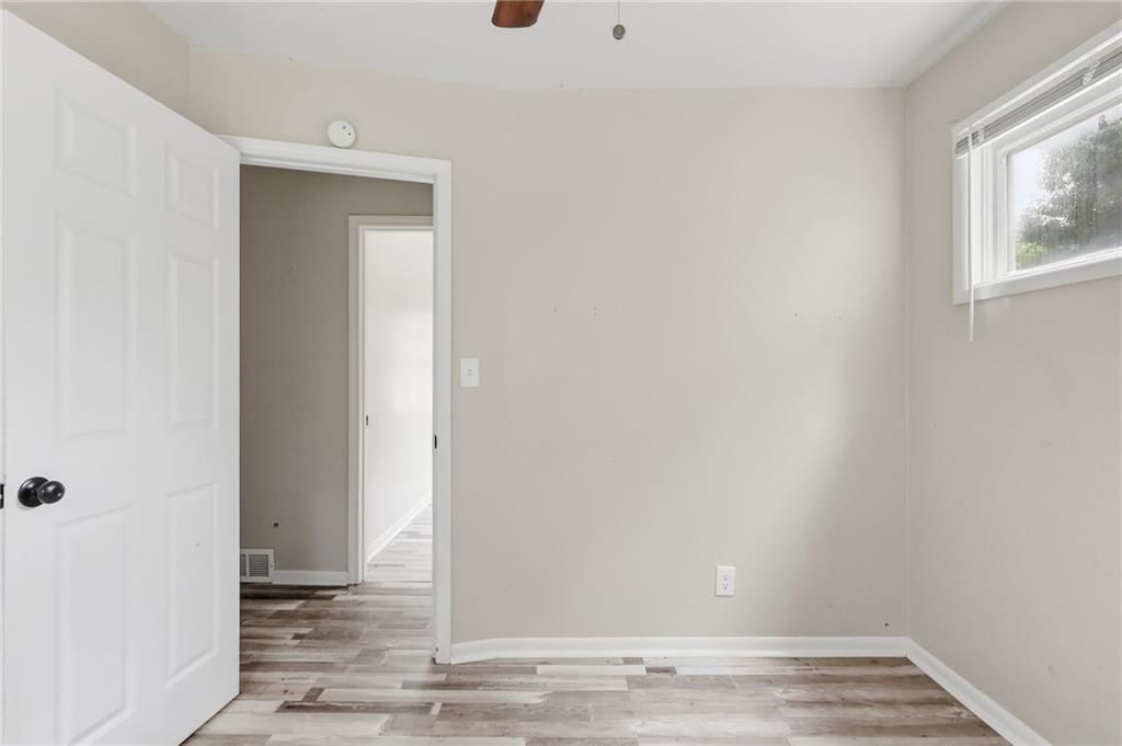 2402 N Liberty Street — photo 22