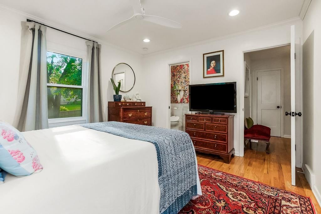 9622 England Drive — photo 16