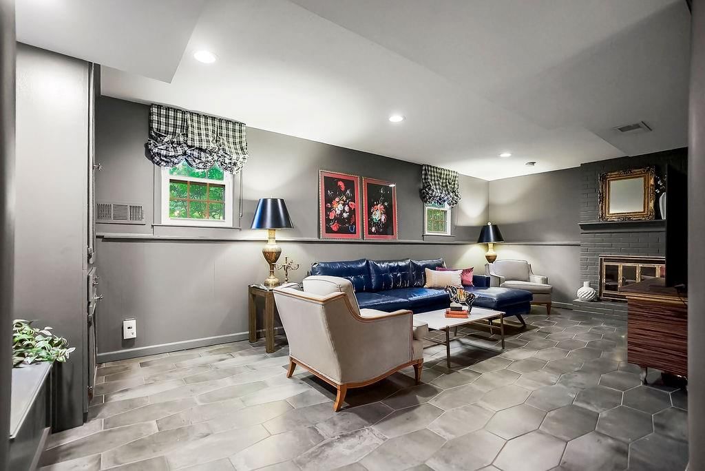 9622 England Drive — photo 19
