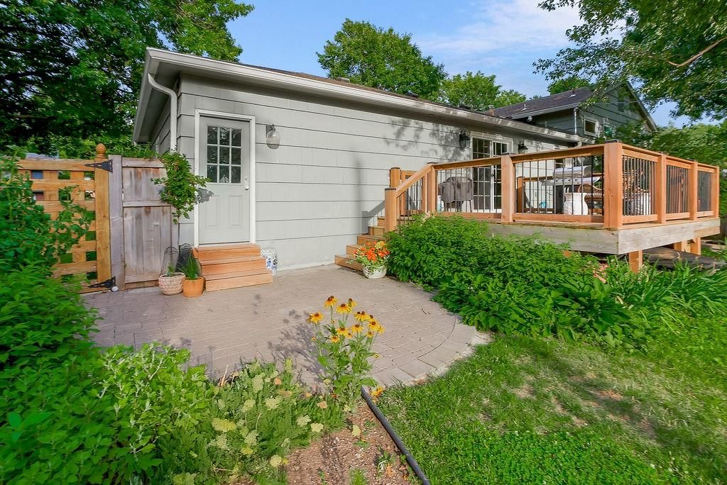 9622 England Drive — photo 31