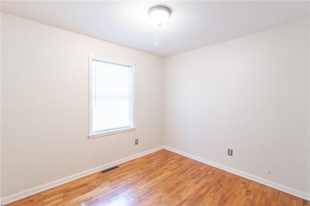 403 W South Street — photo 14