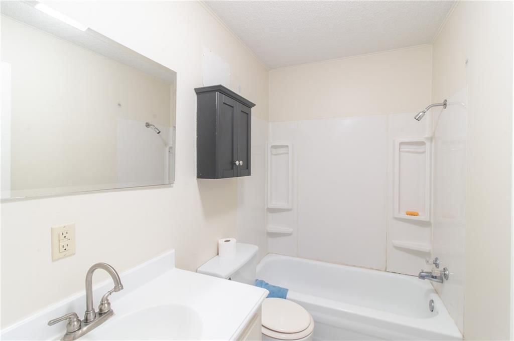 403 W South Street — photo 19