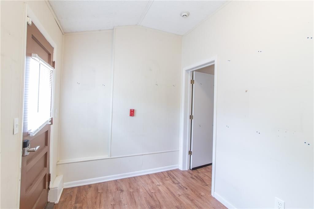 403 W South Street — photo 20