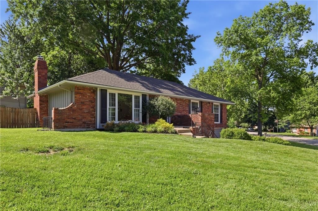 921 Glen Haven Circle — photo 2