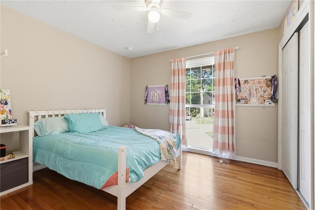 921 Glen Haven Circle — photo 19