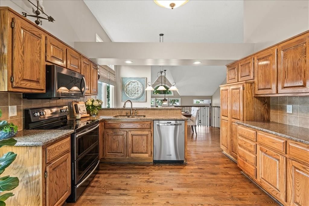 21408 W 47th Court — photo 12