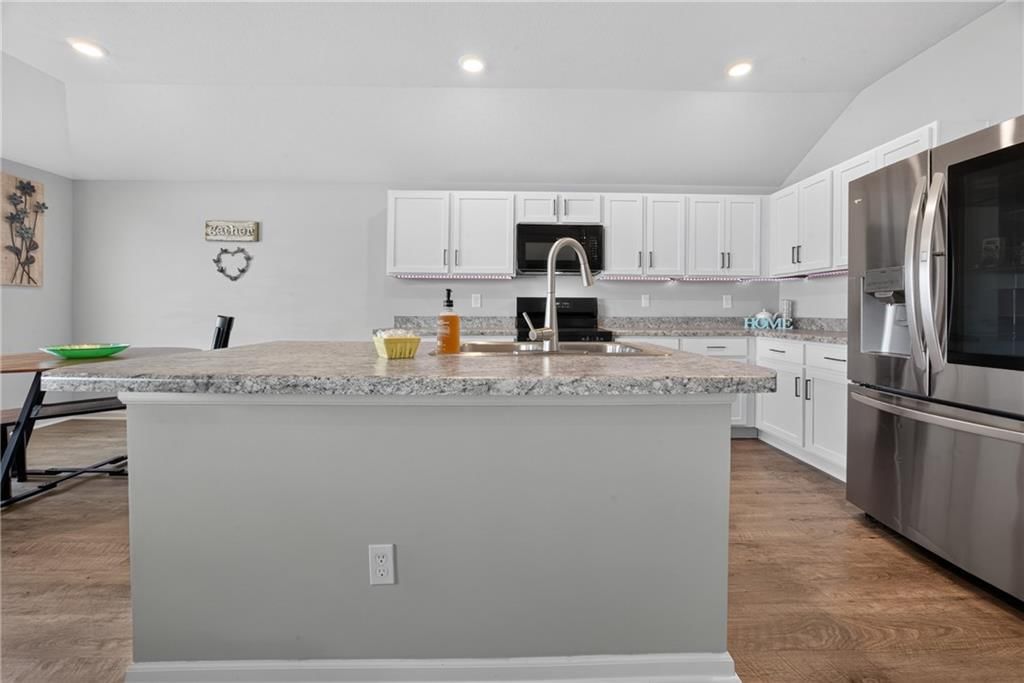 19341 Belford Street — photo 12