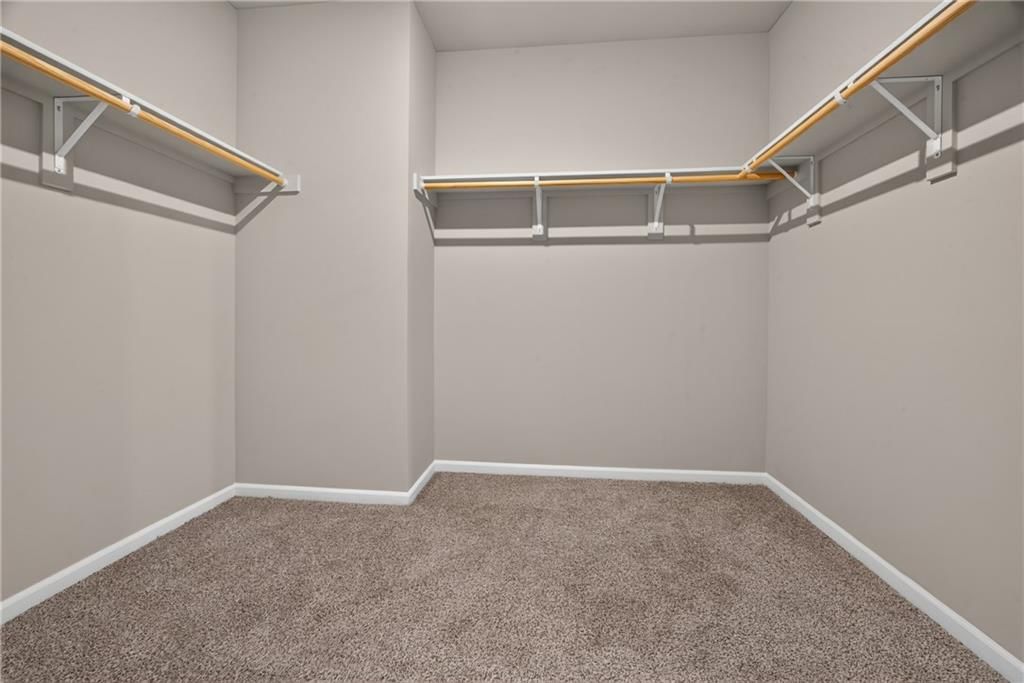 19341 Belford Street — photo 27
