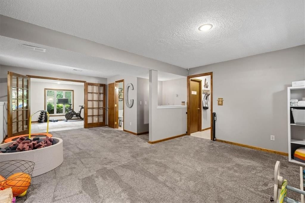 3905 N Colorado Avenue — photo 21
