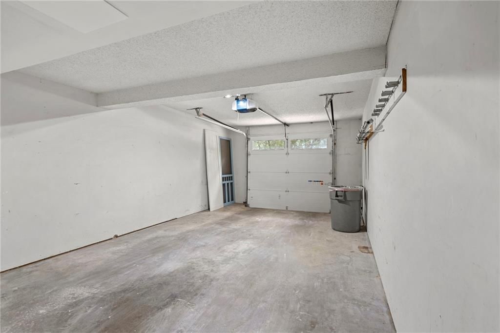 Photo 23 of 25 - 8337 Lowell Avenue #1, Overland Park, KS 66212