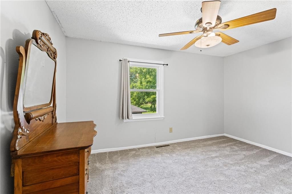 716 Shea Street — photo 13