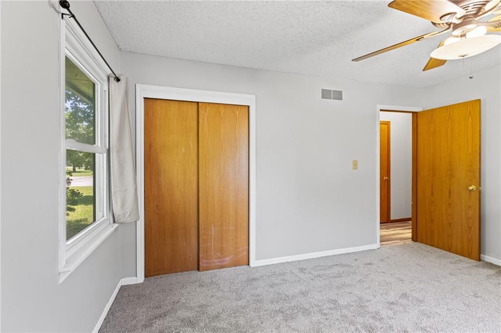 716 Shea Street — photo 14