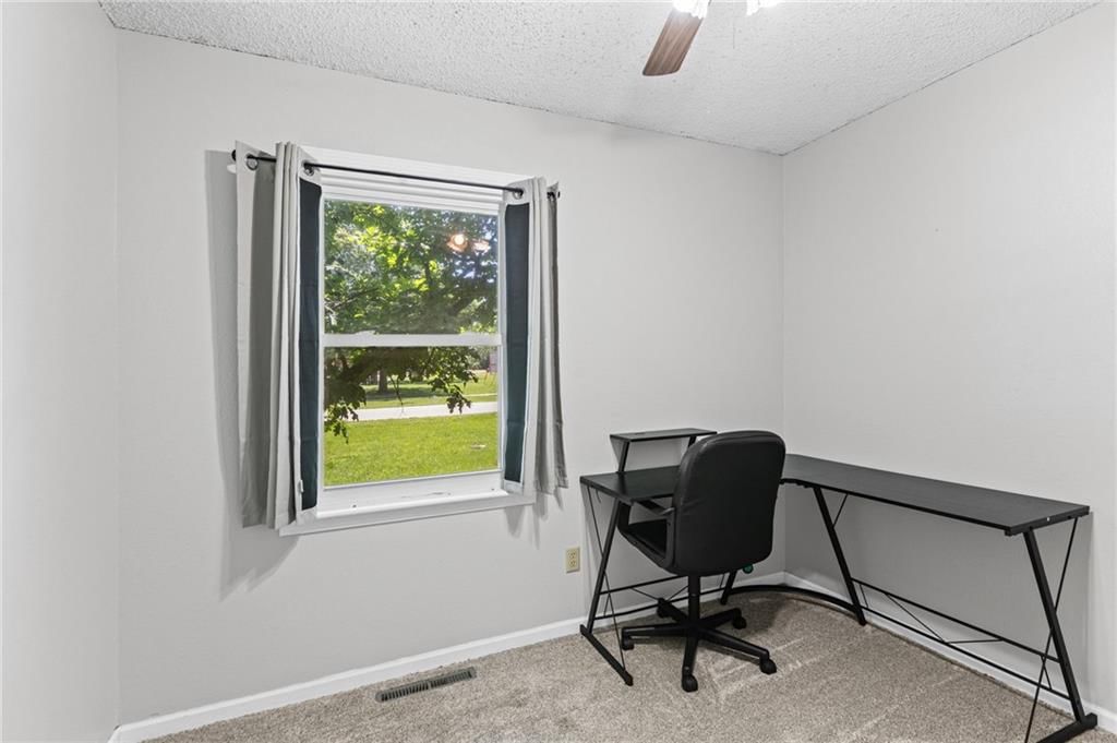 716 Shea Street — photo 19