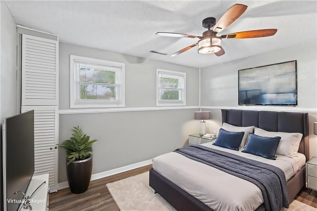 716 Shea Street — photo 25