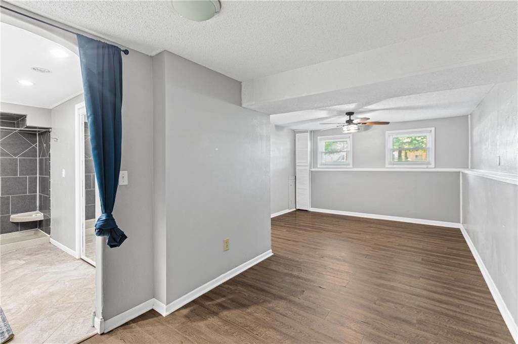 716 Shea Street — photo 28
