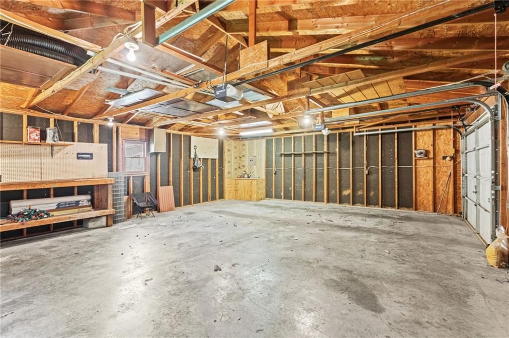 716 Shea Street — photo 39