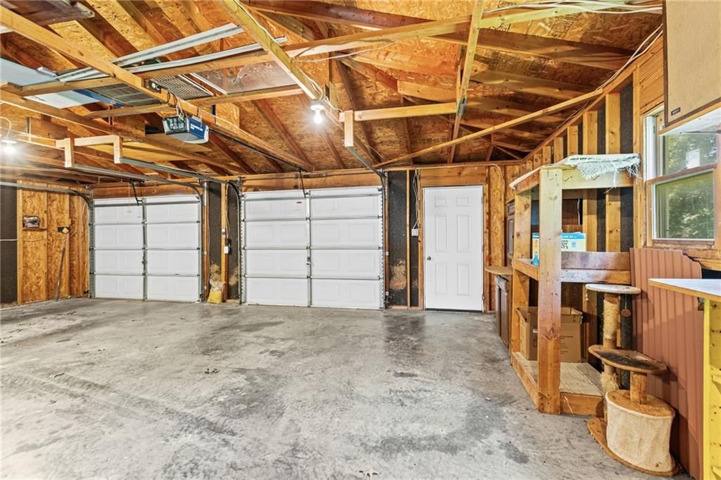 716 Shea Street — photo 41