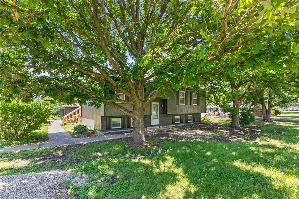 716 Shea Street — photo 42