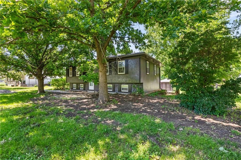 716 Shea Street — photo 43