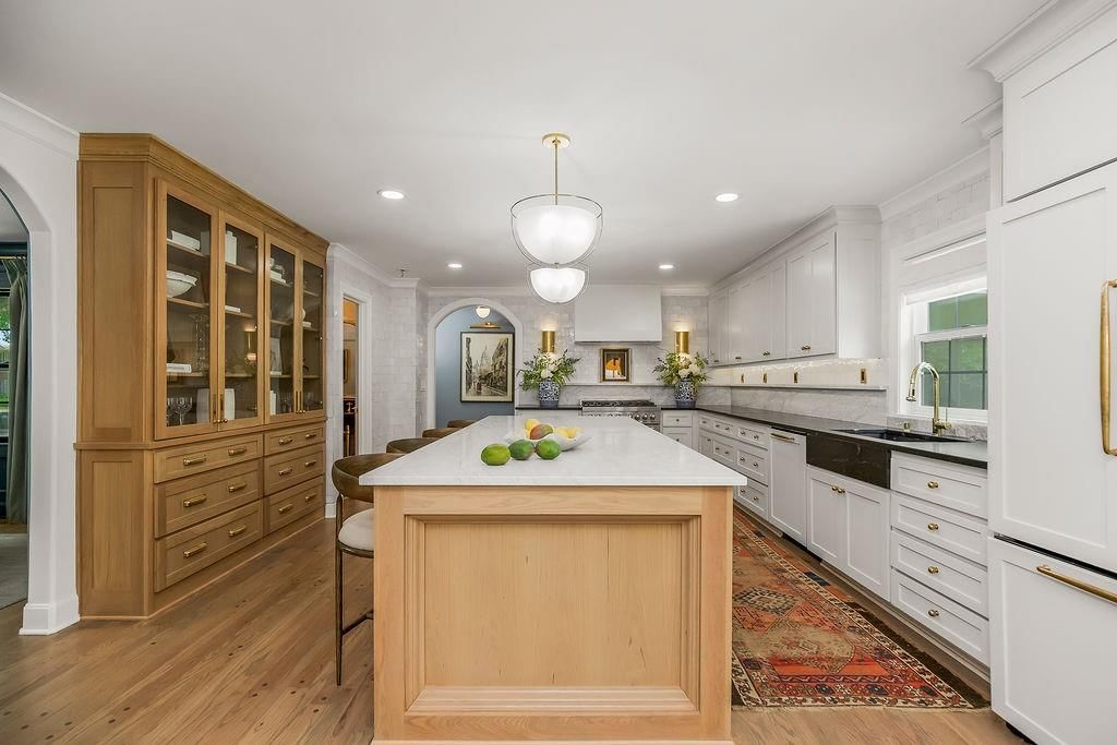 907 W 113th Terrace — photo 11