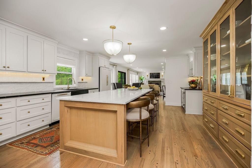 907 W 113th Terrace — photo 13