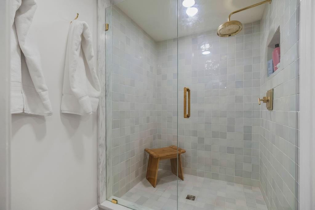 907 W 113th Terrace — photo 30