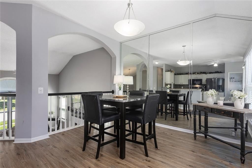 2137 SE 7th Street — photo 11