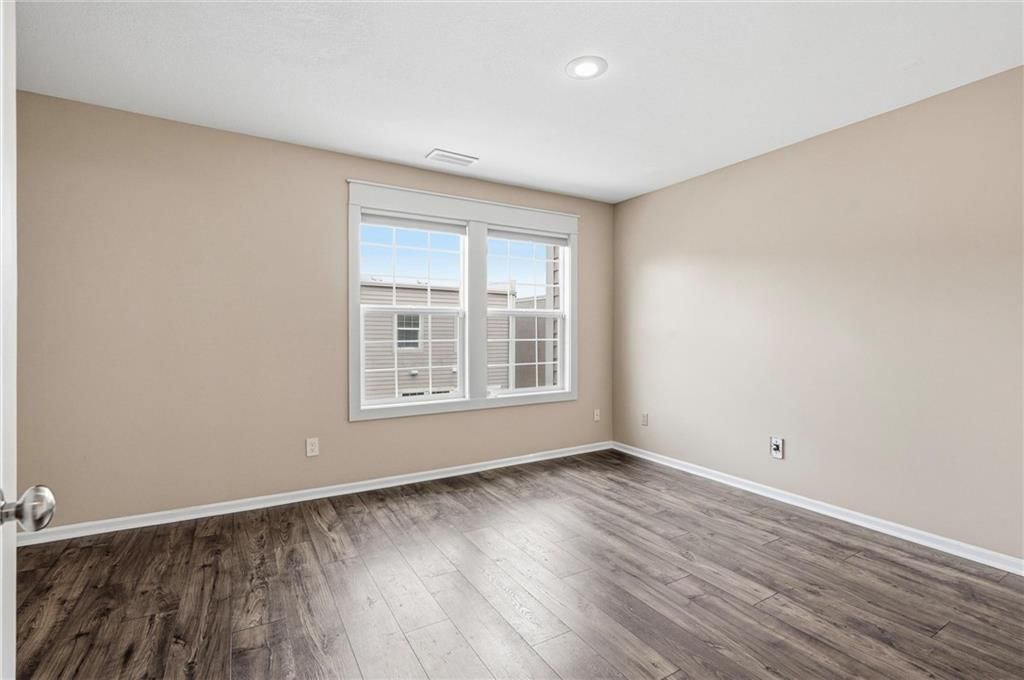 2911 Gentry Park Parkway — photo 20