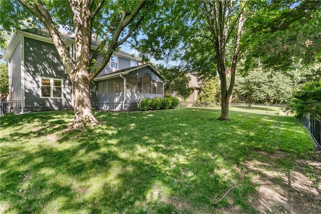5255 W 129TH Terrace — photo 64