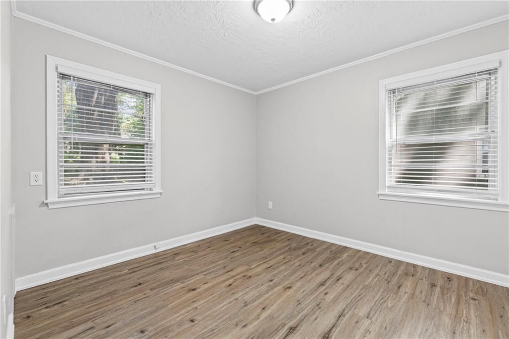 2320 W 76th Street — photo 13