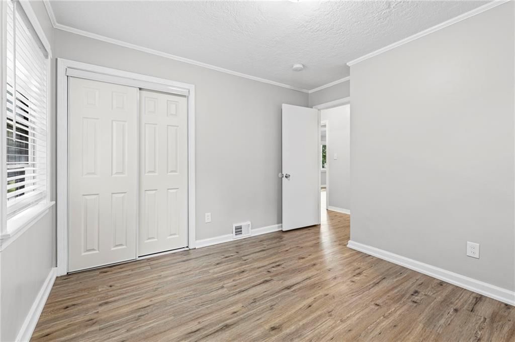 2320 W 76th Street — photo 14