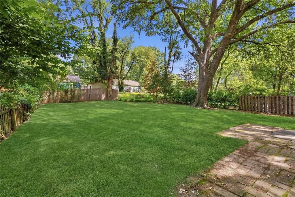 2320 W 76th Street — photo 19