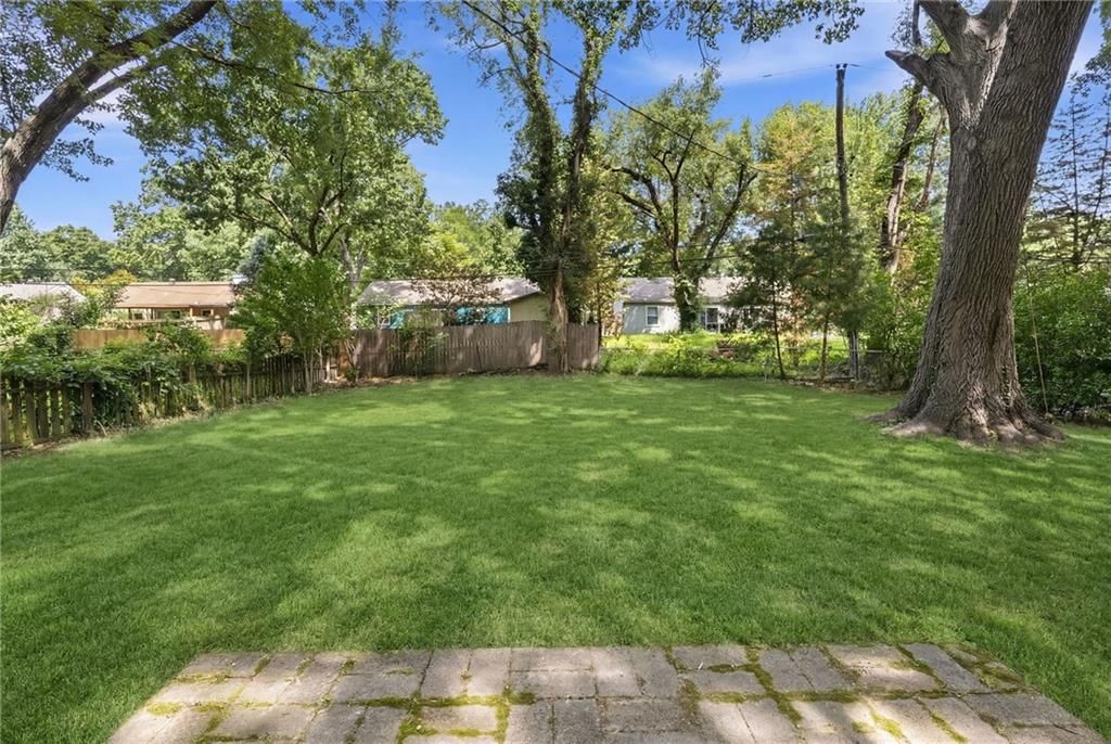 2320 W 76th Street — photo 21