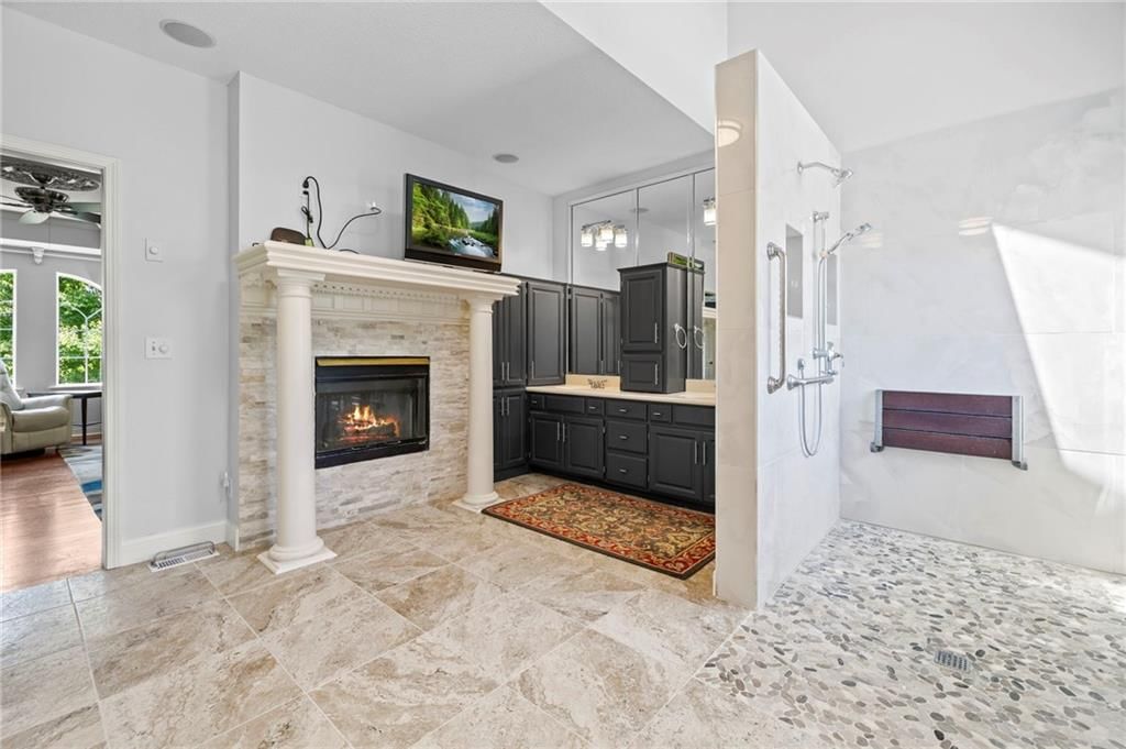 14421 Kelley Road — photo 34