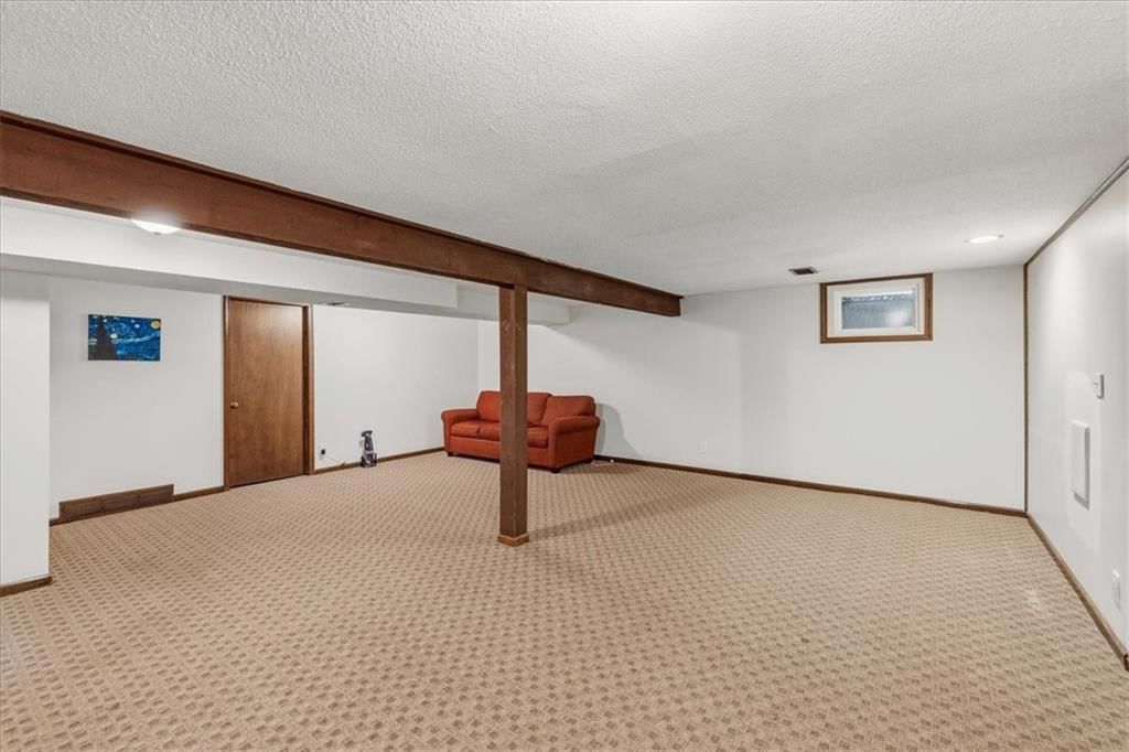 10819 W 102nd Street — photo 21